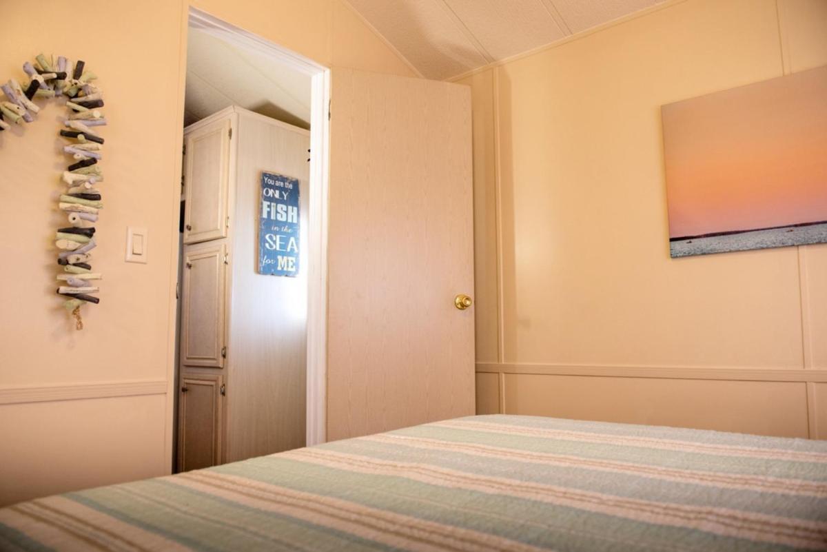 Chokoloskee Island Rv Park Everglades City Room photo